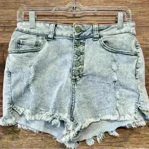 Indigo Rein light wash women’s juniors size 11 Jean shorts